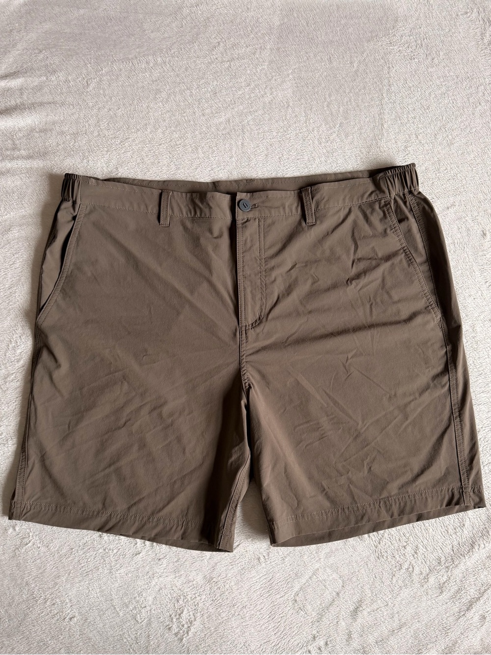 Free Fly Latitude Hybrid Shorts Men’s XXL Brown Taupe Stretch Performance 7.5”